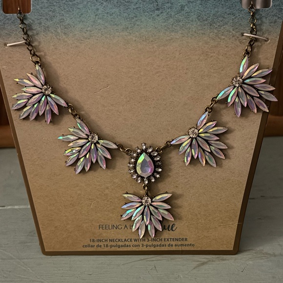 cant Jewelry - Dazzling Floral Necklace with Iridescent Petals